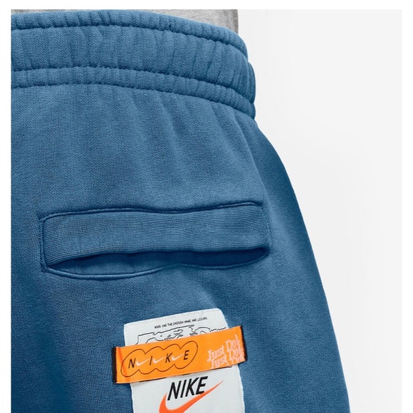 Nike size medium rare pants - Picture 4 of 5